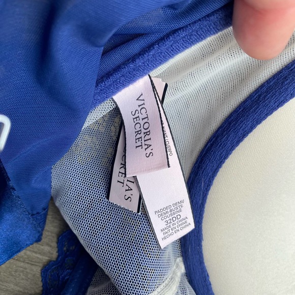 NWT Victorias Secret Lace Padded Demi Bra with Corset front - Picture 11 of 11